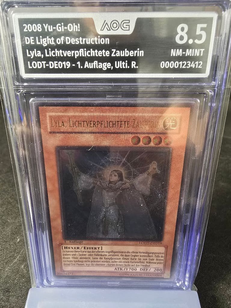 Lyla, Lichtverpflichtete Zauberin 019 Light of Destruction trading card