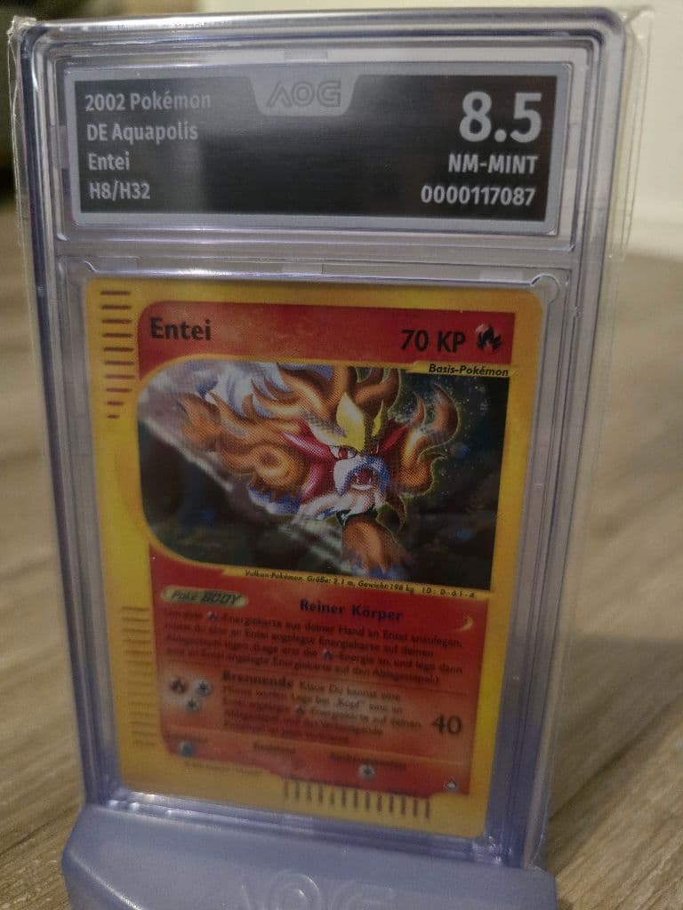 Entei H8/H32 Aquapolis trading card